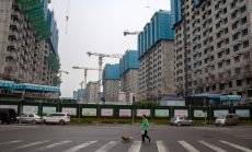 Дефлацията е най-новият риск за китайския пазар на акции, който се задъхва от проблеми