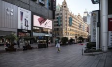 Китай се готви за мрачни няколко месеца, по-бързо възстановяване през 2023 г.