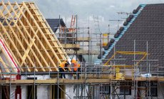 Британската икономика нараства с 0,6% през септември след слабото лято