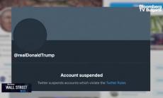 Не стигнаха ли социалните платформи твърде далеч с Тръмп