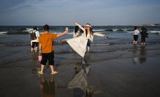 Туристите в Китай ще похарчат близо 1 трилион долара за почивка у дома