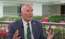 Муленар: Обикновените стоки няма да бъдат засегнати от разделянето с Китай