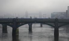 Лондонското Сити ще бъде "хвърлено на лъвовете" при Brexit без сделка