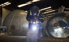 Тръмп ще наложи 25% мита върху вноса на стомана и алуминий