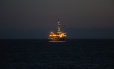 Байдън ще забрани нови сондажи за нефт в огромен участък от крайбрежието на САЩ