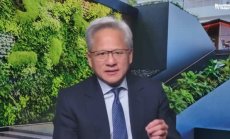 Хуанг: Ние сме във всеки облак