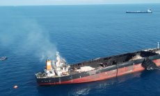 Пламналият петролен танкер в Южнокитайско море е глобален проблем
