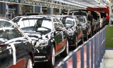 Продажбите на автомобили в Европа могат да се сринат с рекордните 25% през 2020 г.