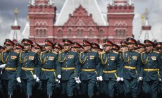 Путин нареди армията да наеме още 137 000 войници