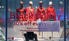 Проблемът с пластмасата в сезонните продажби на дрехи не е свързан с опаковките