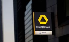 Печалбата и приходите на Commerzbank AG се оказаха по-високи от очакваното за вторите три месеца на годината