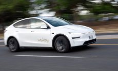 Tesla престава да расте, оставяйки на инвеститорите само визията за AI бъдеще