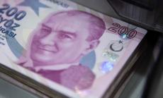 Турската лира отслабва с 8% спрямо долара през октомври 