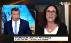 Защо Германия не реагира на провалената сделка за подводниците