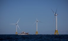 Противници на вятърната енергия атакуват работата на изследовател от Браун