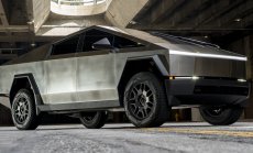Дефектни педали: Tesla изтегля почти 3900 Cybertruck за ремонт