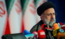 САЩ се готвят да наложат санкции на глобална мрежа, продаваща ирански петрол