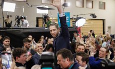 Управляващите в Ирландия ще запазят властта, обратно на световната тенденция