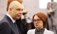 Путин се изправя срещу риска от финансово " Ватерло", за да спре инфлацията