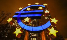 Политическите трусове свалиха еврото до едномесечно дъно спрямо долара