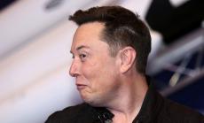 Илон Мъск има нова длъжност в Tesla - "техноцар"