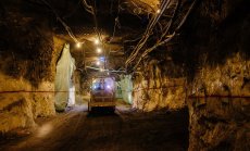 "Газпромбанк" изиска изплащане на $300 млн. заем от производител на злато в Русия