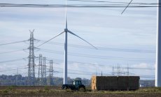 Откъде могат дойдат трилионите долари, необходими за зелена енергия