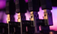 Цената на биткойн достига двуседмичен връх 