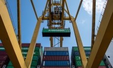 Задаващата се нестабилност ще подложи на тест глобалната търговска система 