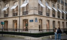 Талисмани за чанти за 1000 долара връщат интереса към модната индустрия