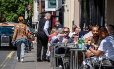 Услугите изведоха икономическия растеж в еврозоната до 11-месечен връх