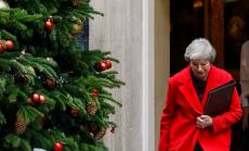 Тереза Мей обмисля отстъпки, за да спечели гласове за сделката си