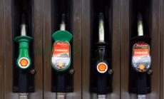 Кого безпокоят ниските цени на бензина?