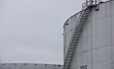 Трейдърите пренебрегнаха Омикрон и петролът започва ударно 2022 г. 