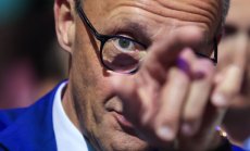 Успехът е разтворил ръце, за да прегърне Германия, но търпението му бързо изветрява