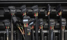 Бомбоубежища в Украйна помагат на производител на части да продължи да снабдява VW и BMW