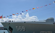 Си тества съюзниците на САЩ в Индо-Пасифика, докато фокусът на Тръмп е другаде