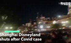 Disneyland в Шанхай затвори след установен случай на Covid
