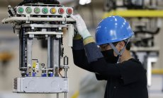 Скъпите метали може дълго да влияят върху цената на електромобилите