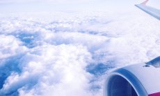 Пътнически самолет на Азербайджан се разби в Казахстан