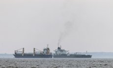 Руски танкери от Сенчестия флот в опасни маневри около Дания - рискът от разлив расте