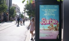 "Барби" е първият филм с жена режисьор, надхвърлил $1 млрд. приходи