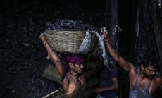 Индия сама предизвиква горещите вълни, които ще я осакатят