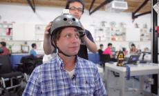 Изобретател от Чили помага на трудноподвижните