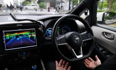 Япония се фокусира върху умните автомобили, тъй като изостава от САЩ и Китай