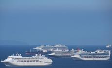 200 хил. моряци са блокирани по кораби по целия свят заради пандемията