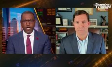 Еспър: Изключително невероятно е Русия да е решила да атакува Полша с две ракети.