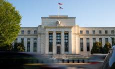 Фед запази политиката си непроменена на фона на неясния резултат от изборите в САЩ