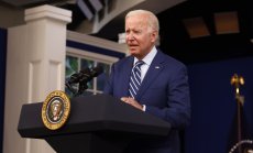 Джо Байдън се изправя пред многопластова криза, а как ще се справи с нея е определящо за управлението му