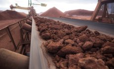 САЩ настояват Украйна да сключи бързо примирие, придружено от сделка за минералите